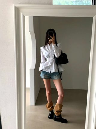 白色