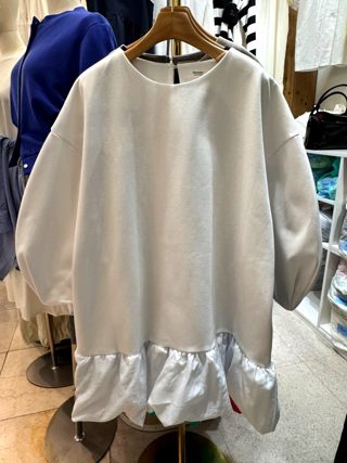 白色