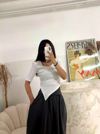 白色