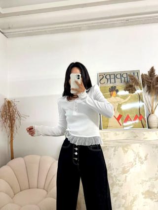 白色