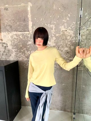 黄色