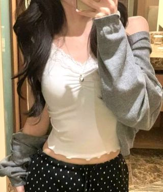 白色