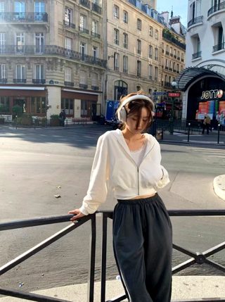 白色