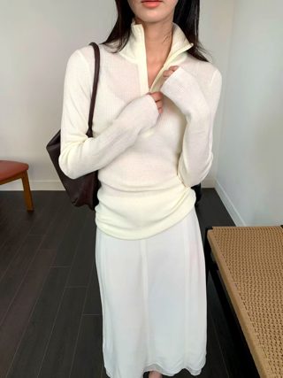 白色
