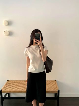 白色