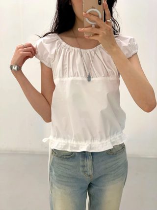 白色