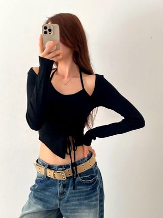 黑色