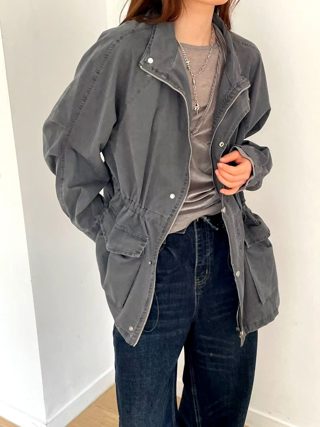 灰色