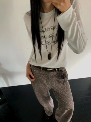 白色