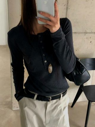 深灰