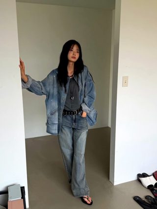 蓝色