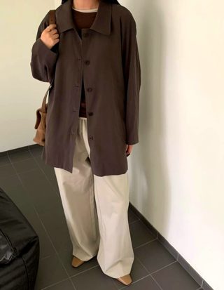 深棕色