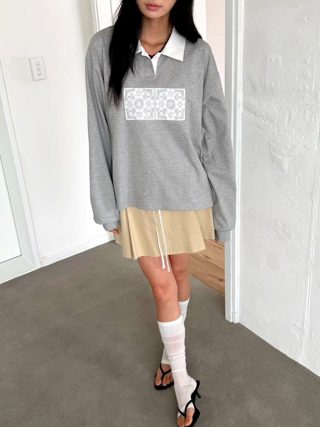 灰色