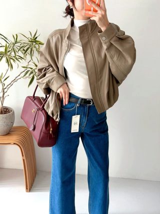蓝色
