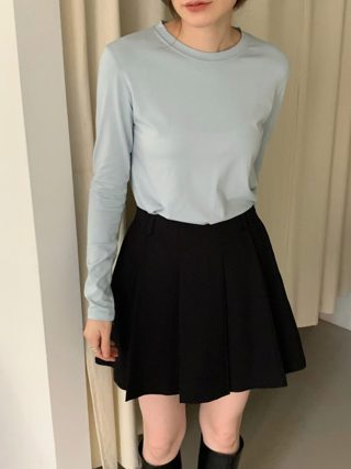 天蓝色