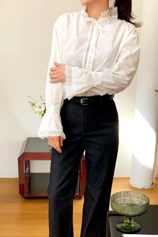 白色
