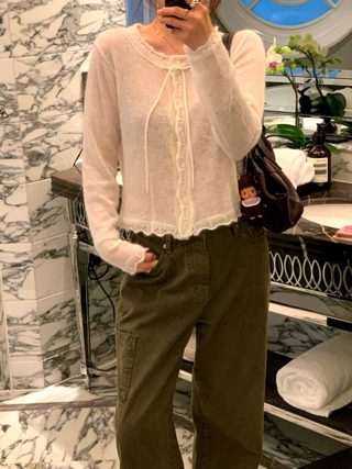 白色