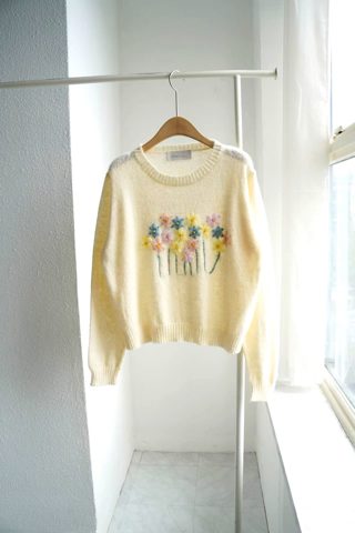 黄色