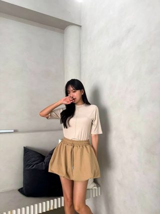 米色