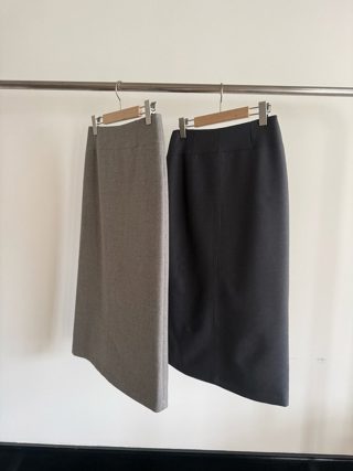 灰色