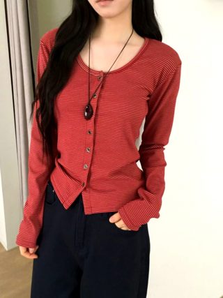 红色