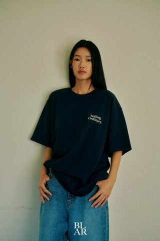 藏青色