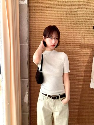 白色