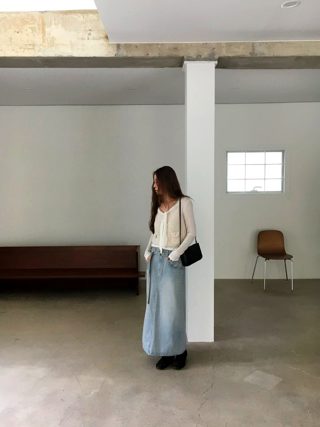 蓝色