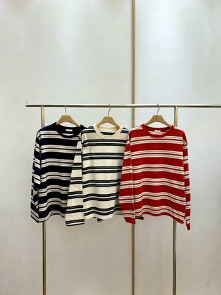 红色