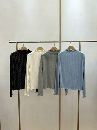蓝色