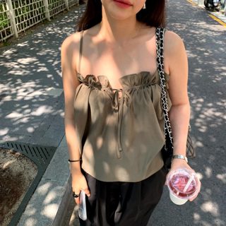 军绿色