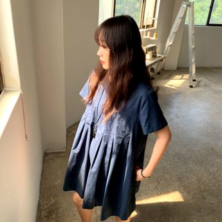 藏青色