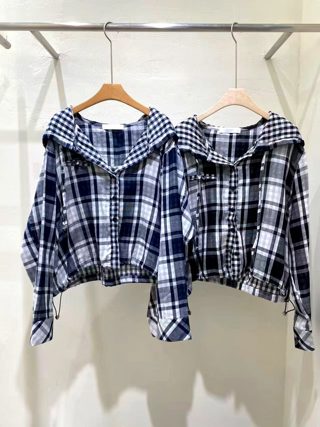 蓝色