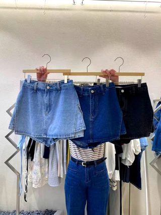 蓝色