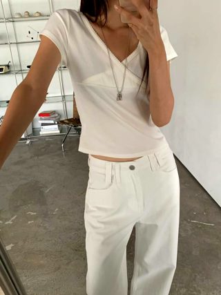 白色