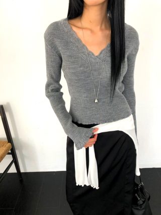 灰色