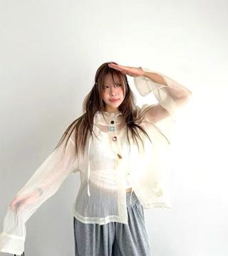 白色
