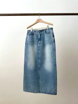 蓝色