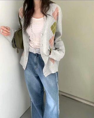 灰色