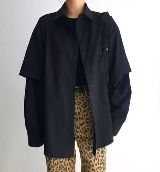 黑色