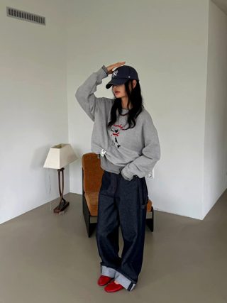 灰色