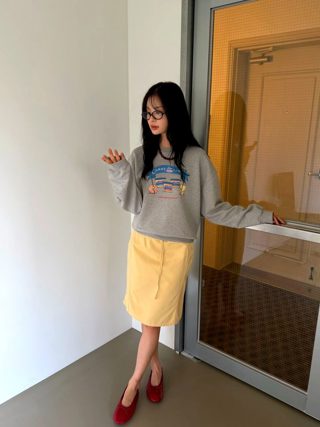 灰色