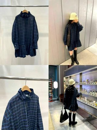深蓝色