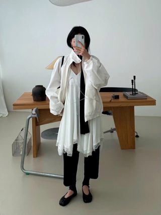 白色