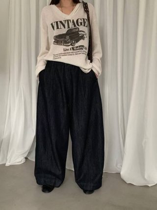 藏青色