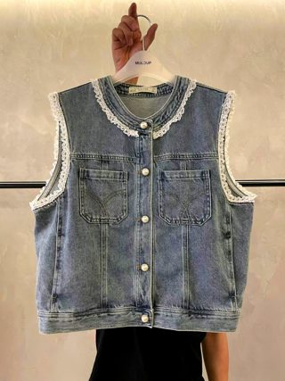 蓝色