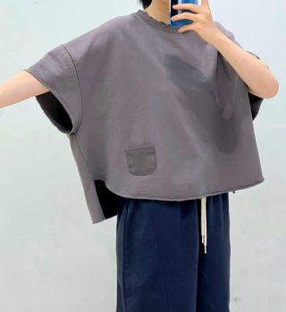灰色