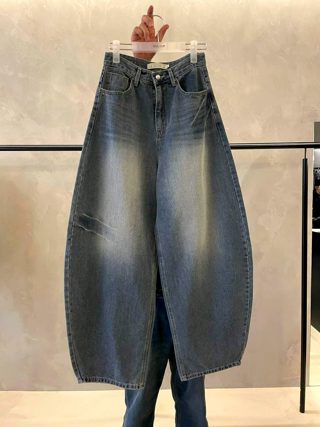 蓝色