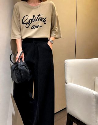 米色