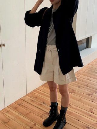 米色